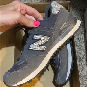 New Balance Shattered Pearl Sneakers size 7